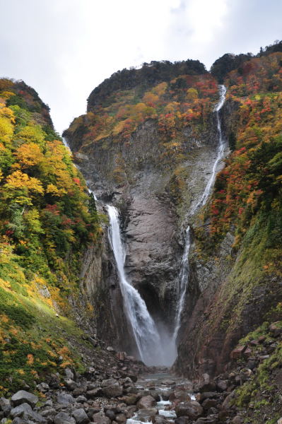 称名滝　紅葉