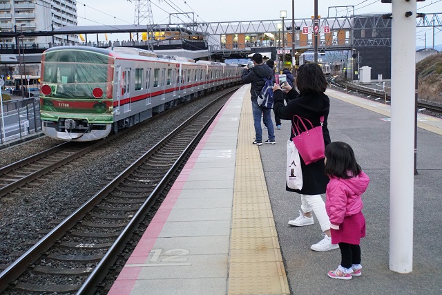 DE10 1743=EF210-156牽引 東武 70000系 71706F編成 甲種7