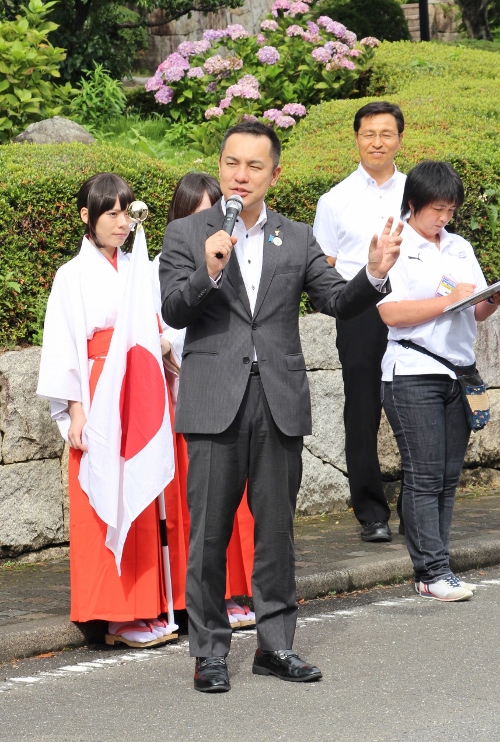 鈴木知事.jpg