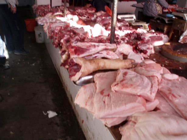 桂林市場　肉