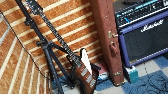 石井さんのベース