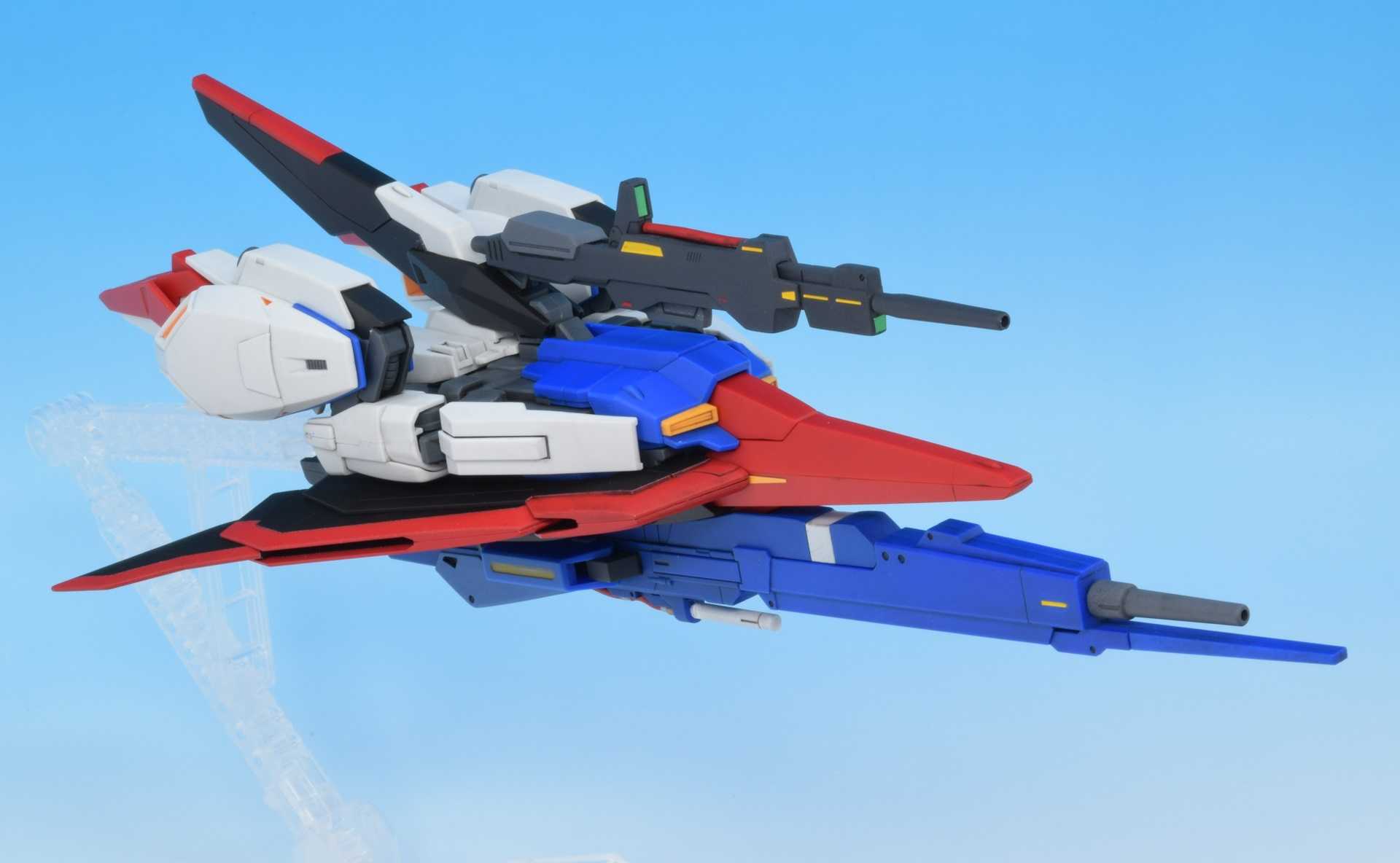プラモデル】Zガンダム HG 金メッキバージョン 賞品 白箱