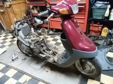 アプリオを仕上中なの 中古スクーターバイク原付のｇａｓｐ ガスプ 横浜の原付とスクーターの専門店 楽天ブログ
