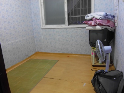 1306部屋はこんな感じ.JPG