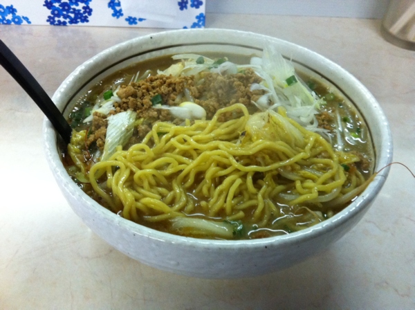 らーめん丈屋本店　味噌納豆　麺