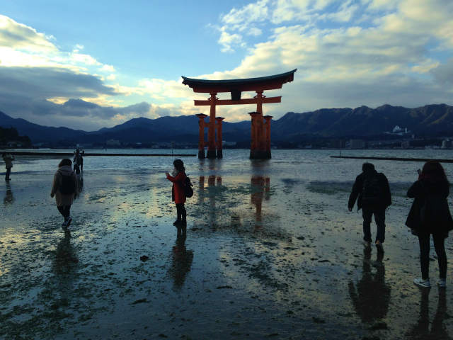 厳島神社