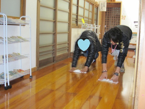 雑巾がけ.jpg