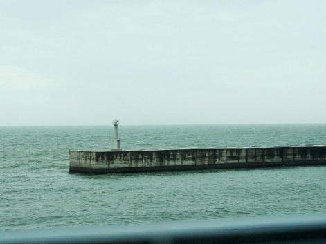 海と灯台