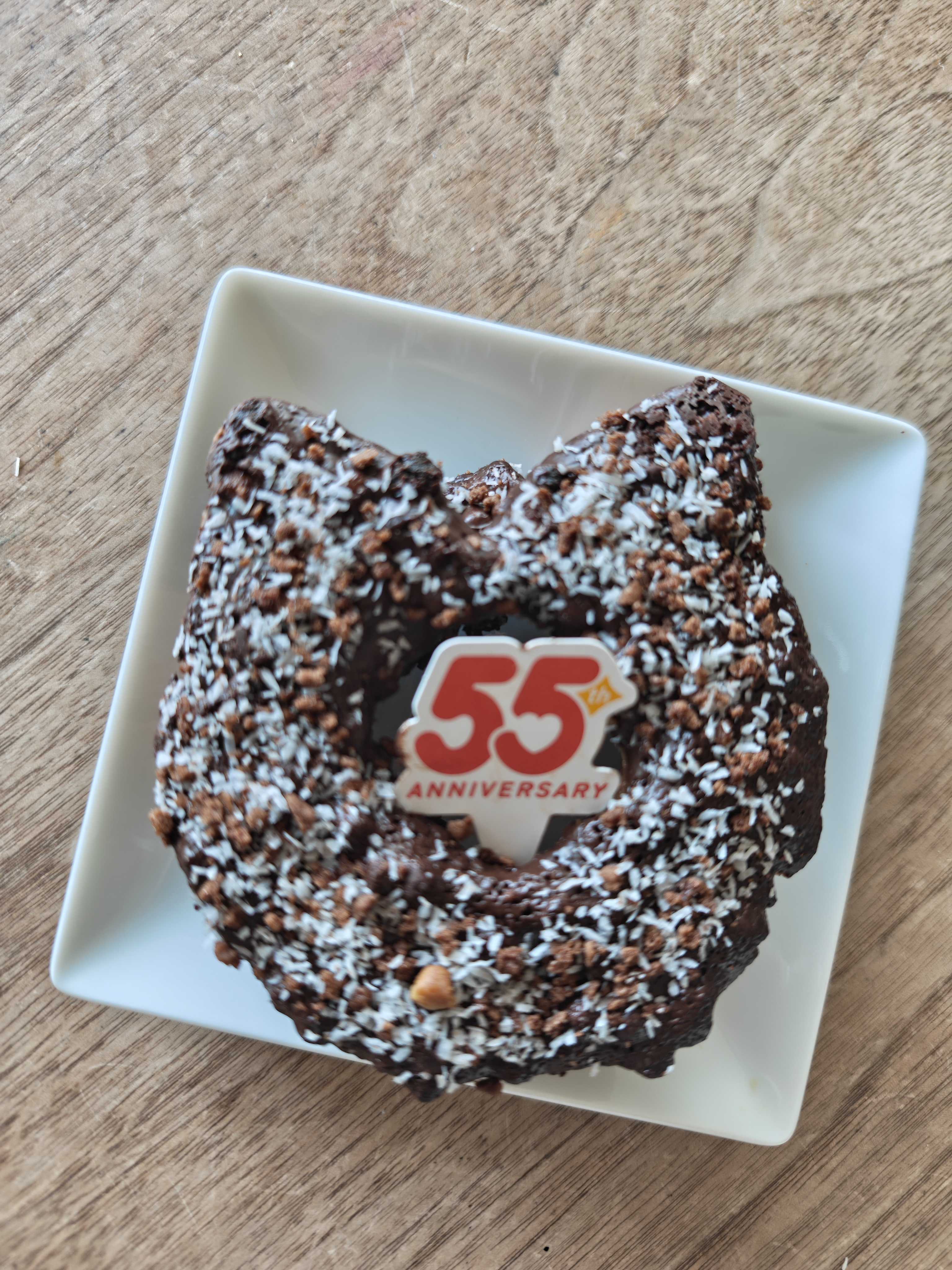 ミスド ブラックサンダーコラボ　ハロウィン限定　衝撃!?焼きチョコブラックサンダーキャット　55周年ピック付き