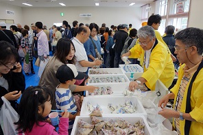 産直朝市（酪農）.jpg