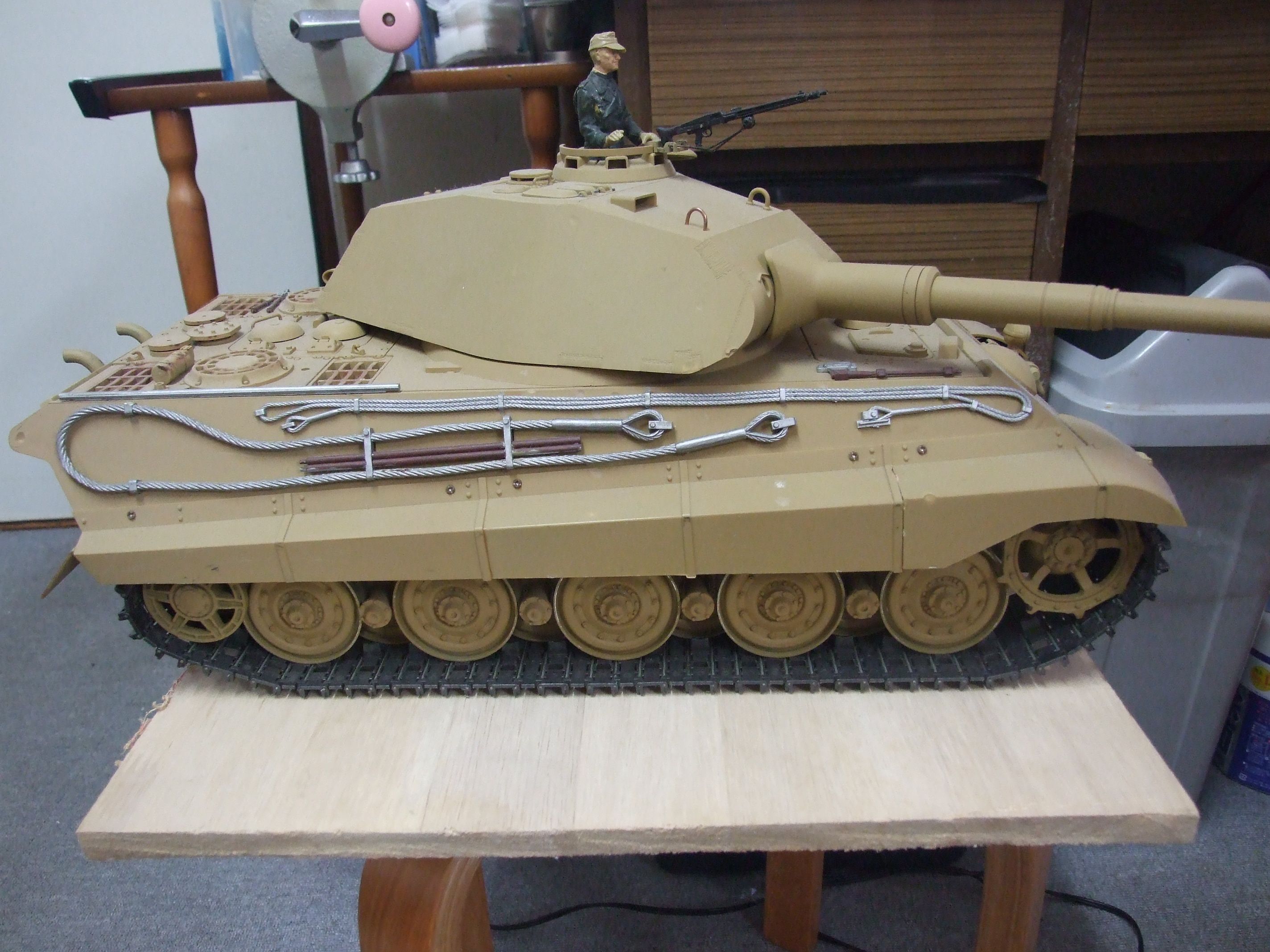 1 16タミヤ King Tiger ポルシェ砲塔タイプ ティーゲル アインス模型戦車の部屋 楽天ブログ