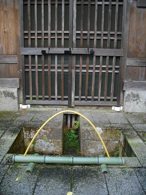 泉涌寺　泉涌水屋形