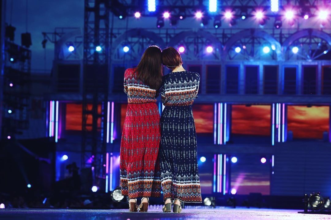 若月佑美 卒業発表の桜井玲香に泣ける写真と花言葉 ルゼルの情報日記 楽天ブログ