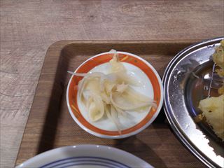 DSCN8703_R.JPG
