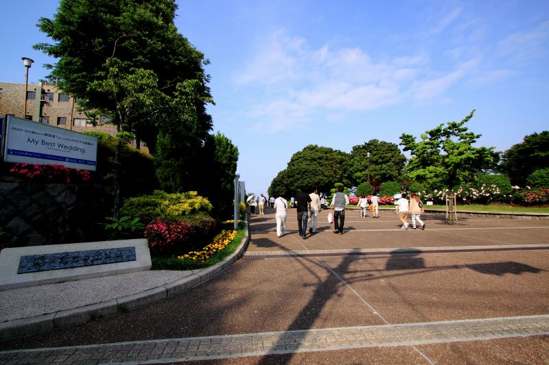 中華街・港が見える丘公園_07港が見える丘公園入口.jpg