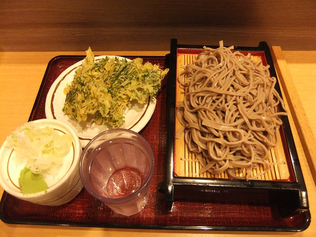 乱切りそばあずみ池袋東口店の春菊天せいろ１