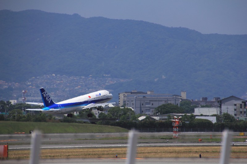 機体整備工場_009離陸.jpg