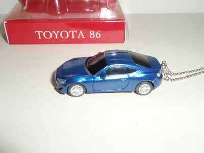 ledkeyholder8602.jpg