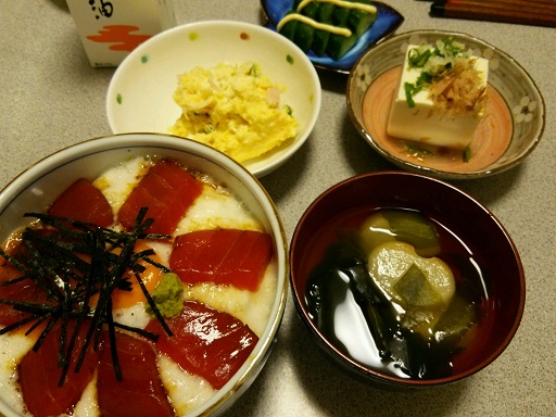 うまいよね、鉄火丼