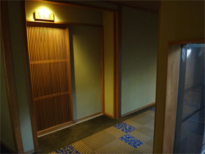 萬国屋70.jpg