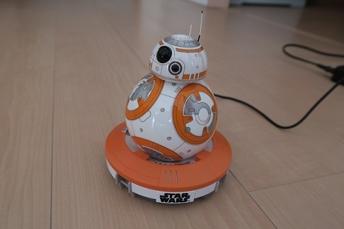 1-10 BB-8 充電.jpg