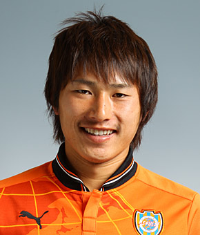 村松大輔選手ヘラヘラ笑い画像.jpeg