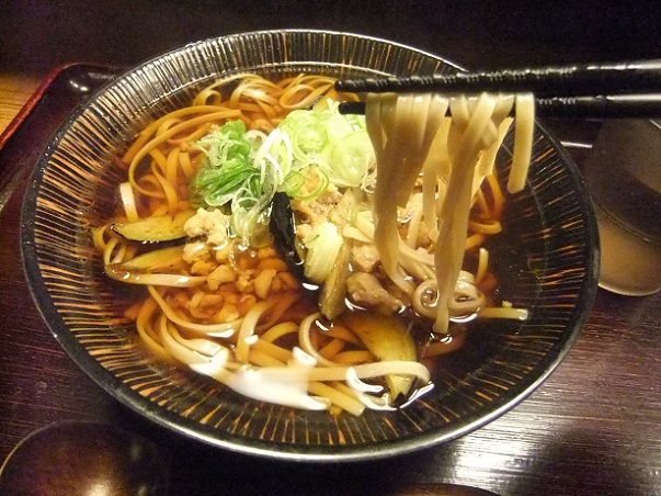 生そば玉川池袋東口店の揚げ茄子そばろ蕎麦２