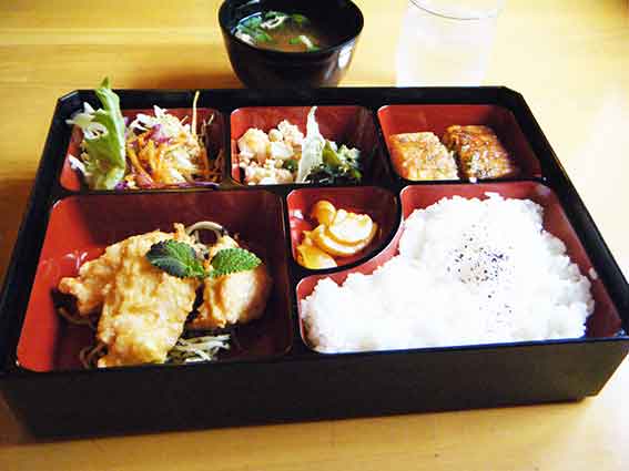 アメリカンステーションの「唐揚げ」-1♪