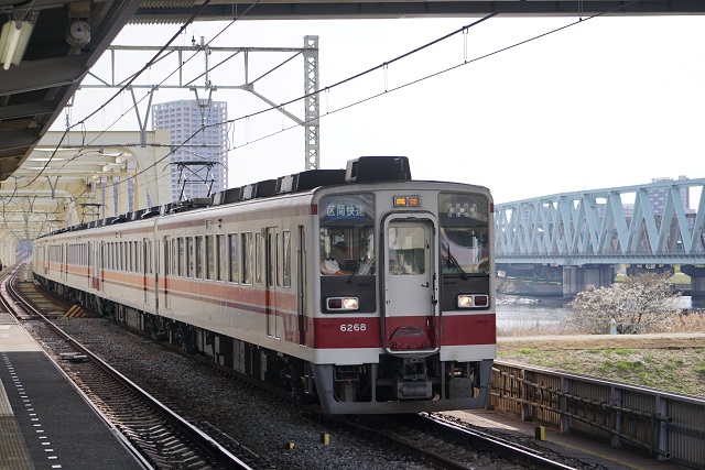 惜別. 東武 634型 ｢スカイツリ－トレイン｣ & 300型 特急｢きりふり｣2