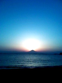 2012/4/8　夕陽と富士山3