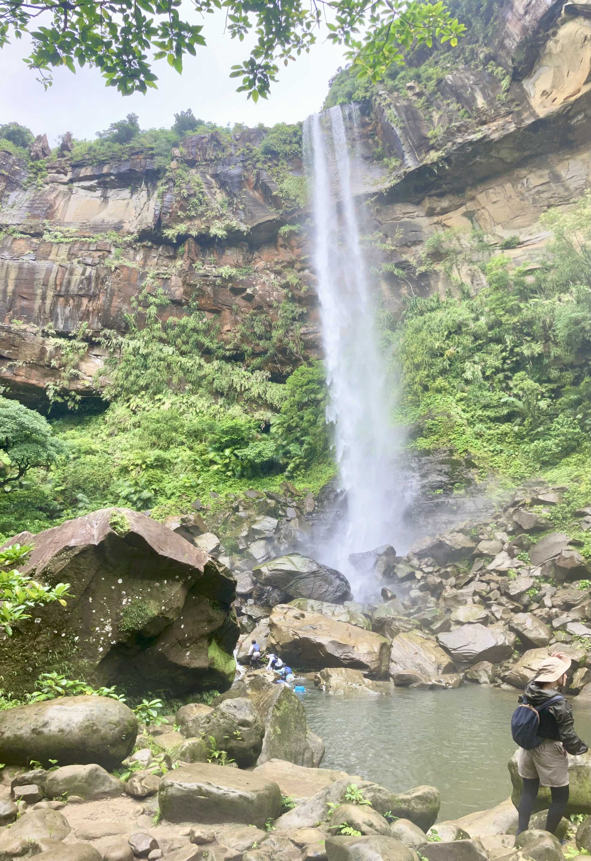 西表島　子連れアクティビティ　ピナイサーラの滝に到着