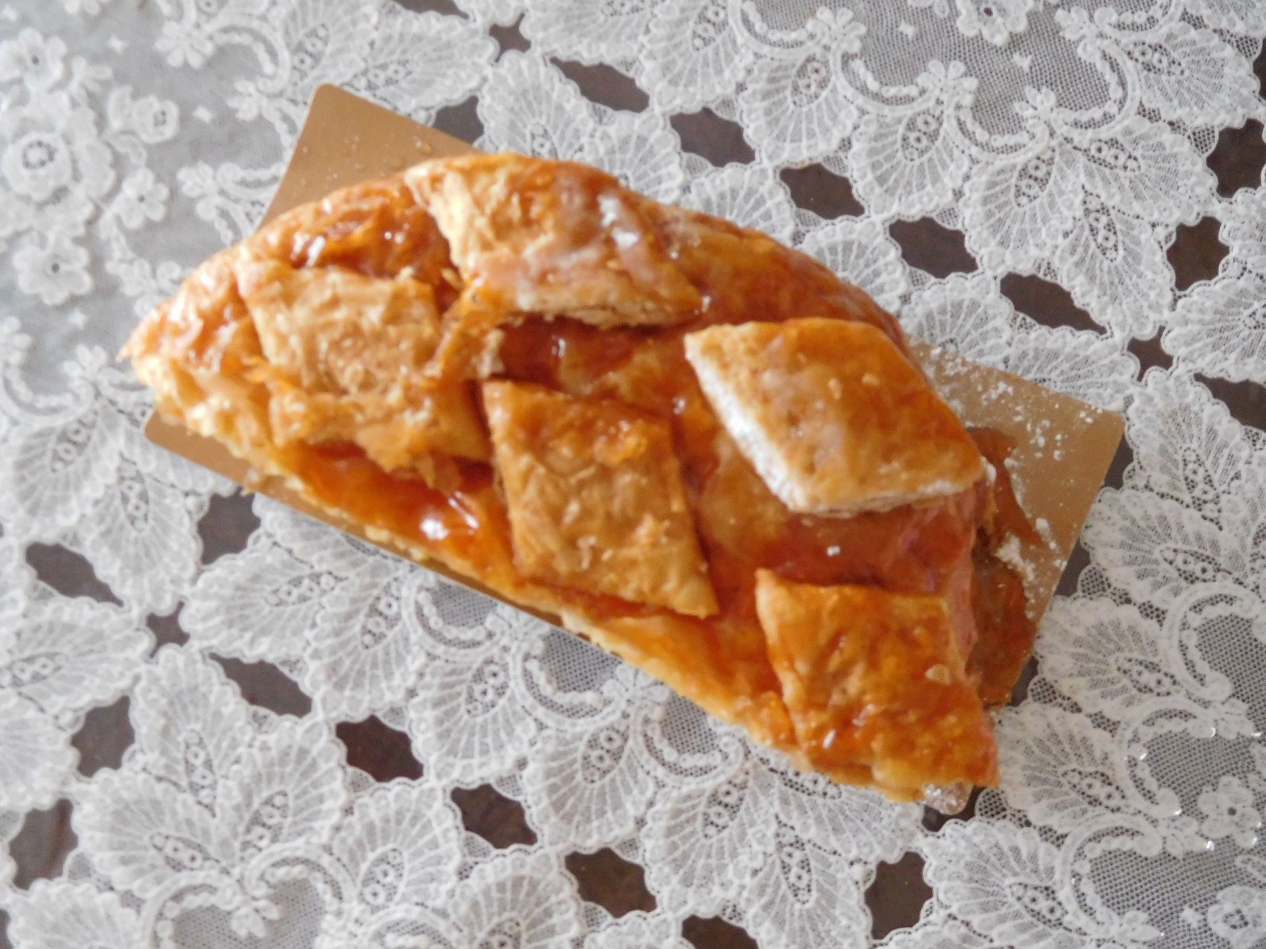 ケーニヒスクローネの『ベーネン・パイナップル』。 TEA＆GARDEN ちょっとひとりごと 楽天ブログ