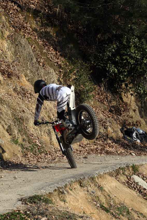 ジャックナイフターン-02♪