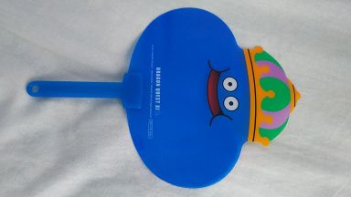 171007_DQ11_Goods_KingSlime_RoundFan.jpg