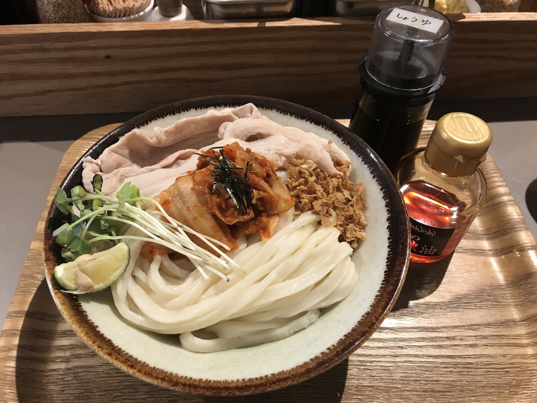 昨日のさぬきうどん キムラ君８００円 Udon Kyutaro 地下鉄御堂筋線本町駅近く 大阪府 本日のさぬき うどん 楽天ブログ