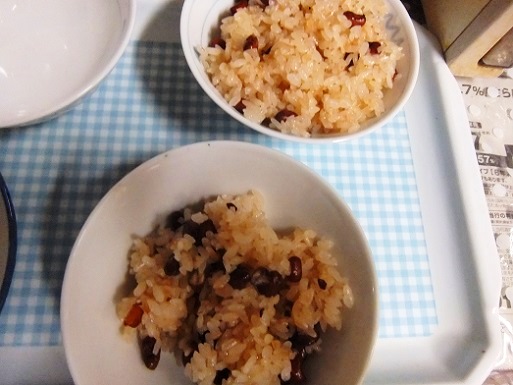 赤飯を.jpg