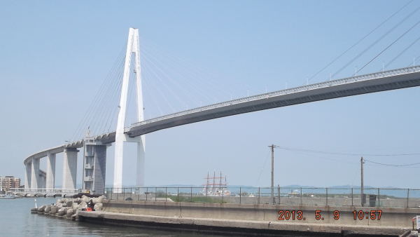 新湊大橋