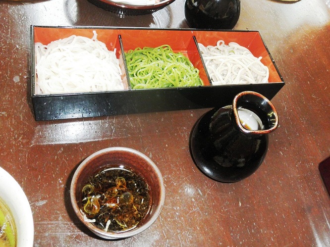 三色蕎麦.JPG