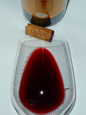 Ch.Ballan Larquette Rouge 2010 glass.jpg