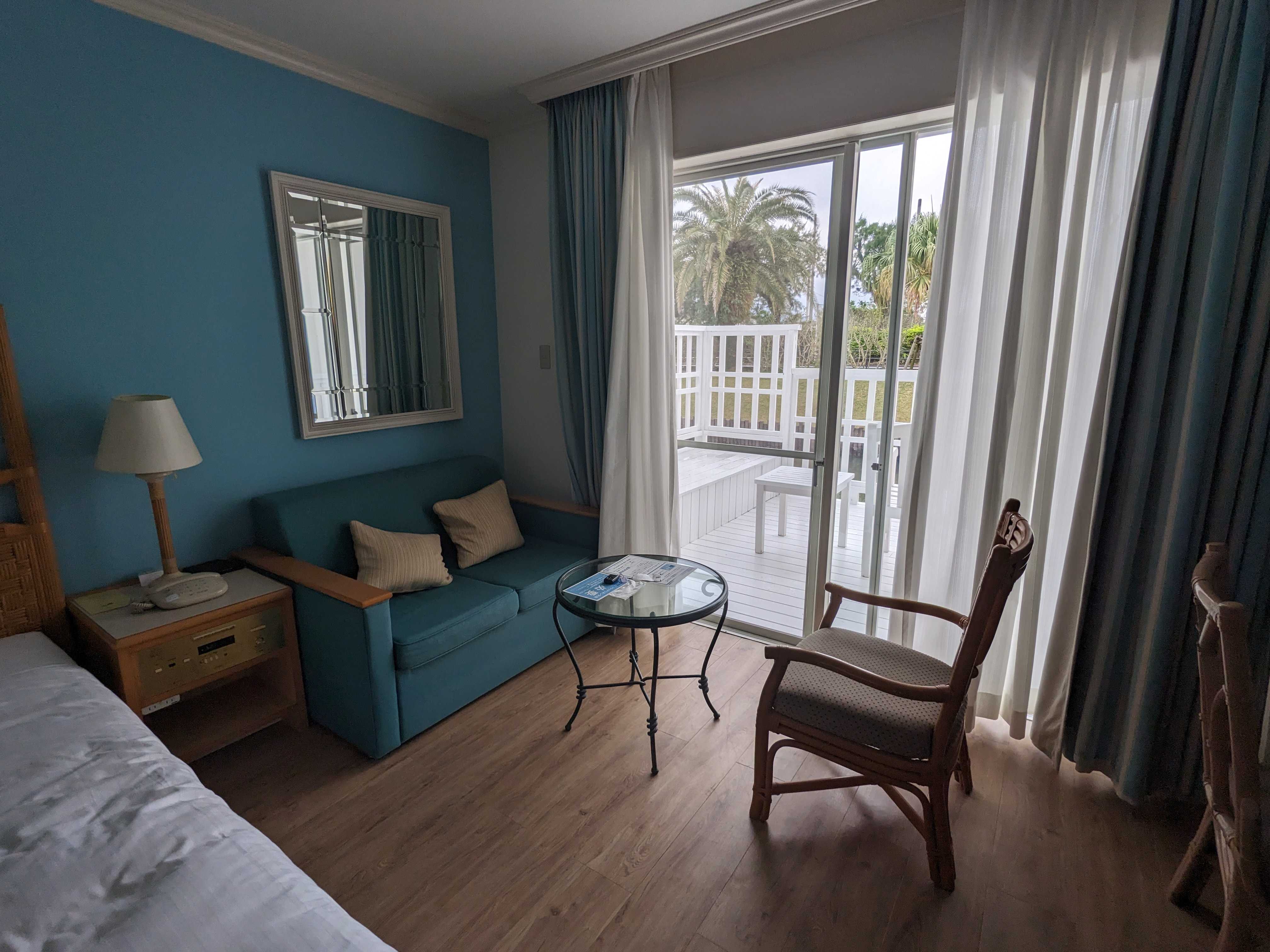 オクマプライベートビーチ＆リゾートのパームコテージの室内