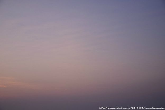 卒業式でストローを配るのは誰ですか?