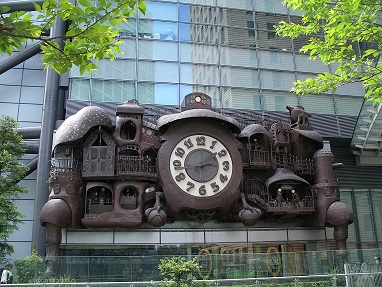 宮崎駿デザインの日テレ大時計