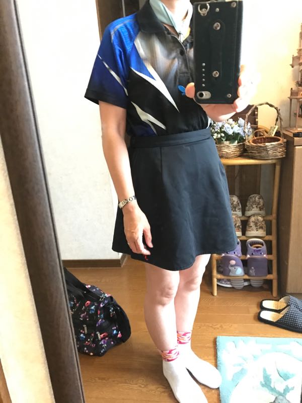 卓球には黒 青の卓球ウェア 黒のキュロットスカート 帰ってから 水色の小花柄ワンピース Music Land 私の庭の花たち 楽天ブログ