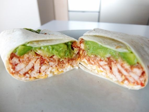 コストコ ブリトー(チキン＆アボカド)　1,380円也　Burritos(Chichen&Avocado)
