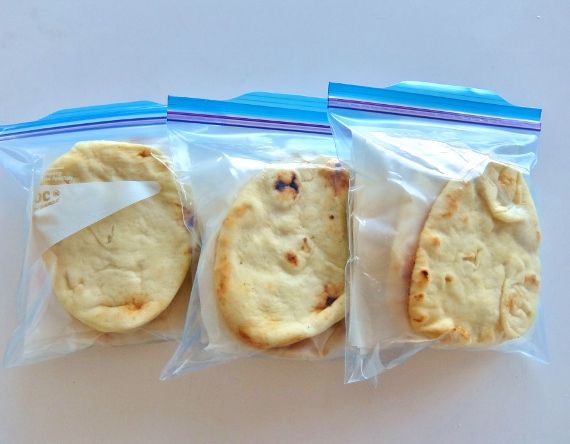 コストコで買ったStone Fire ミニ ナン18コ　848円　 Stone Fire Tandoor Baked Mini Naan Original