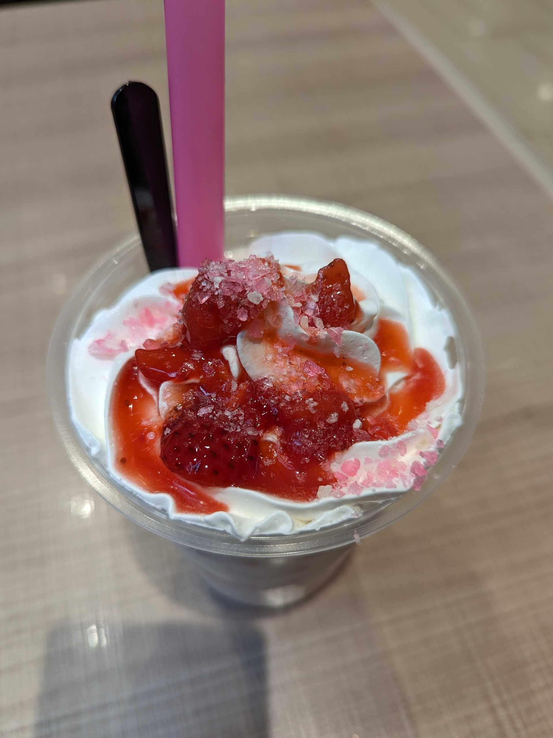ディッパーダン】サクマいちごみるくコラボキャンディクリーム