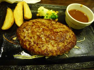 ステーキ　ガストでハンバーグ