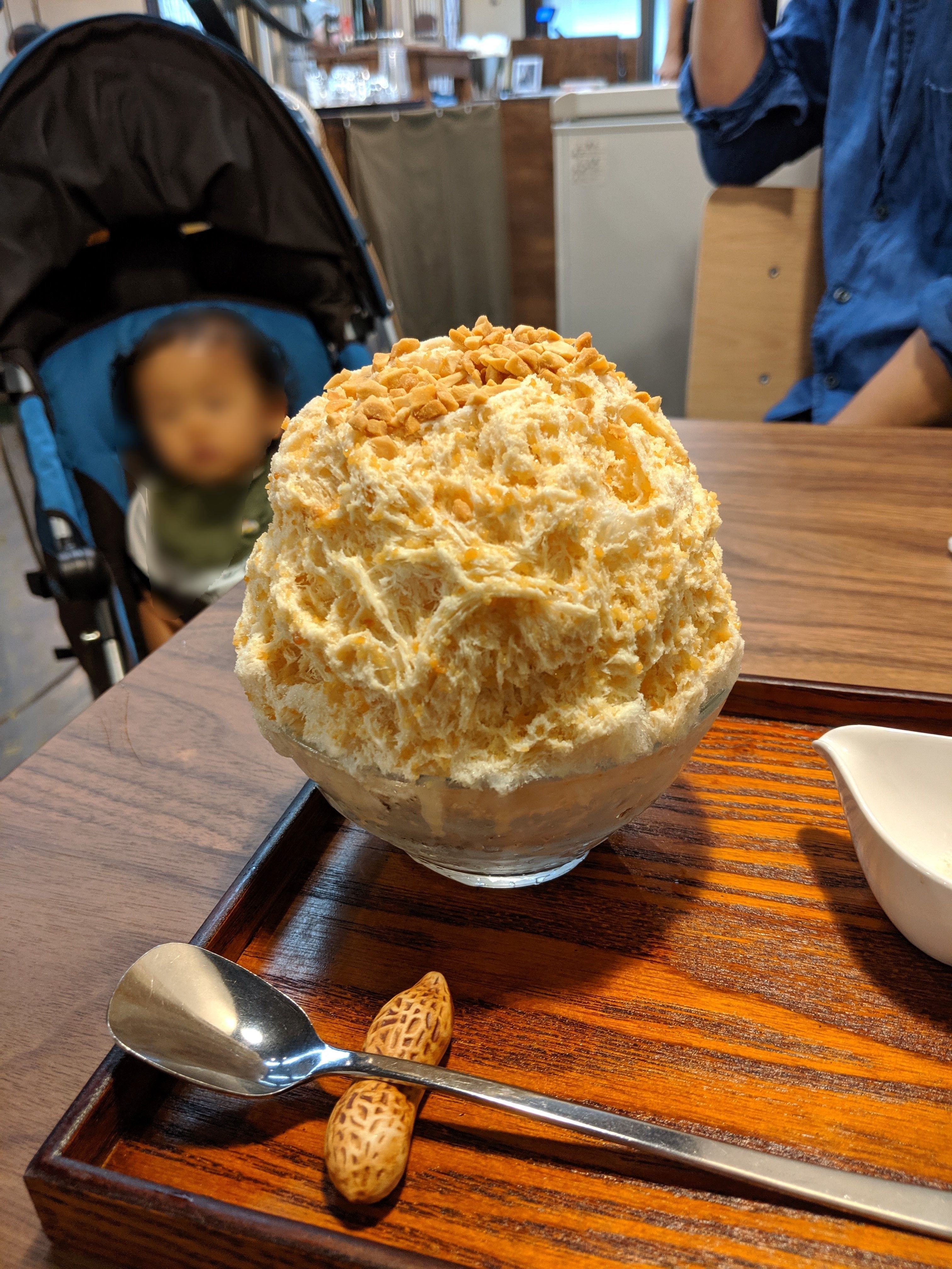 千葉駅のかき氷屋みこや　赤ちゃん連れでピーナッツミルク小盛り
