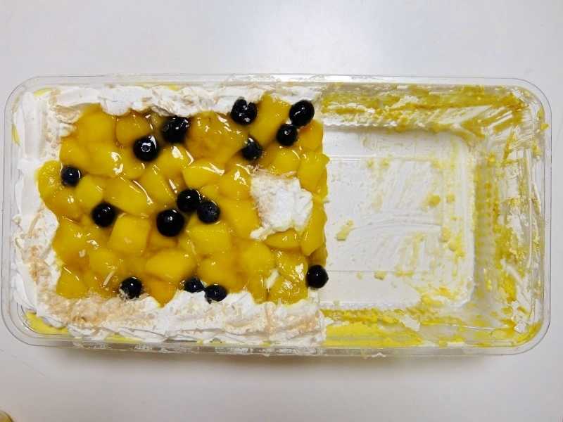 コストコ ケーキ スイーツ マンゴームーススコップケーキ 冷凍 レポ 結果 味