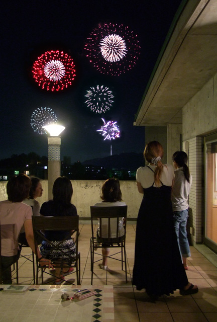 HANABI-2012.jpg